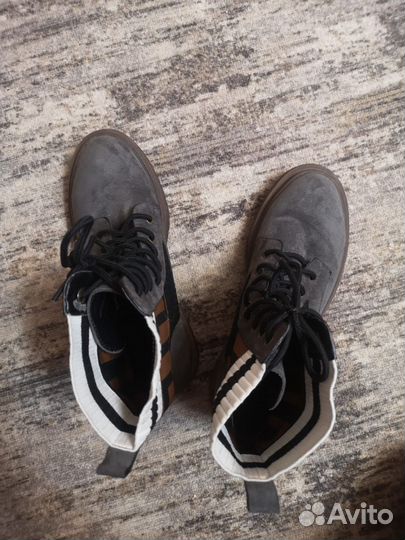 Ботинки женские 41 размер