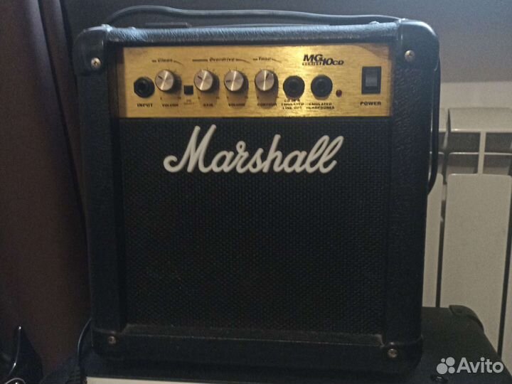 Комбик Marshall MG10CD
