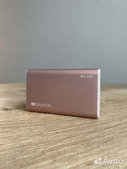 Портативный аккумулятор Canyon QC 3.0