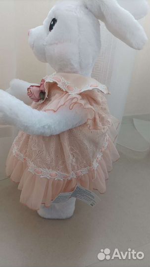 Игрушка зайка