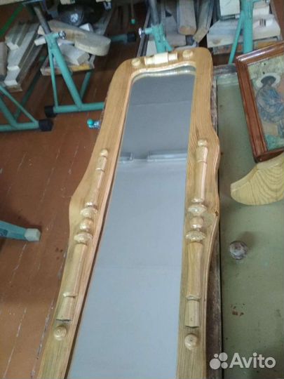 Столик и зеркало ручная работа