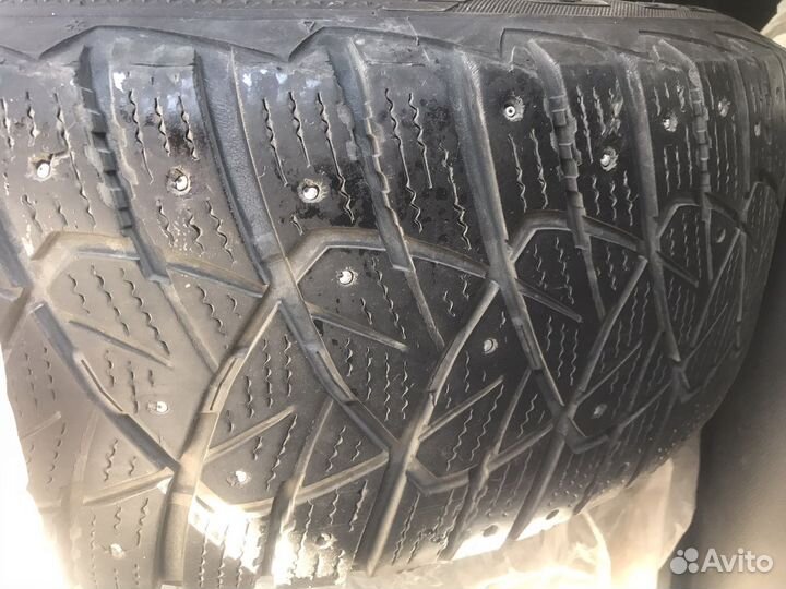 Зимняя резина 215 65 R16 Good Year