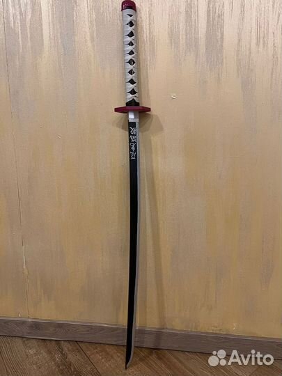 Катана Гию Тамиока Клинок рассекающий демонов