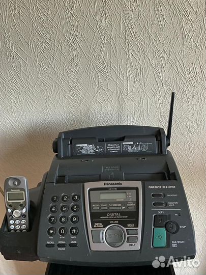 Факс Panasonic KX-FC195