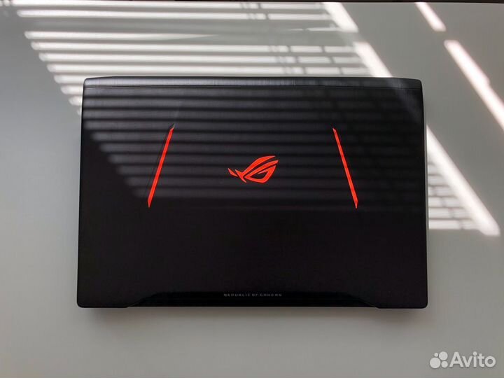 Asus ROG strix GL702VM (gtx1060 (6gb), i7)