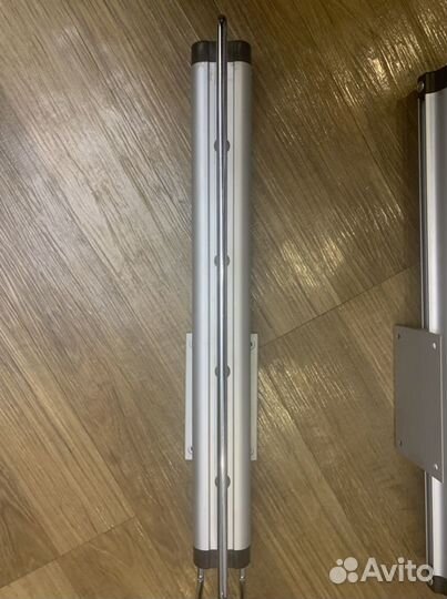 Выдвижная вешалка для плечиков