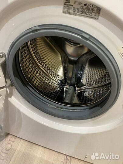 Стиральная машина Beko WRS 5511 BWW