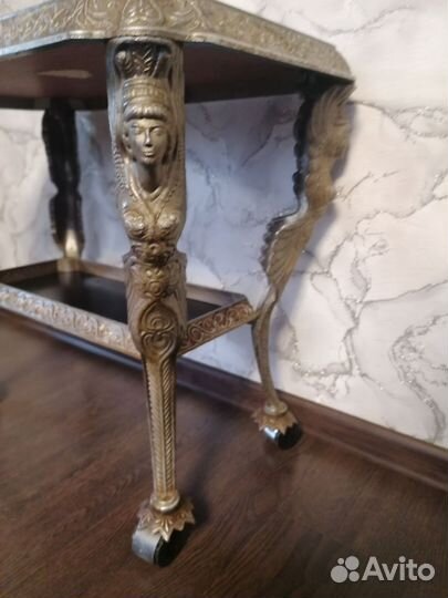 Журнальный столик бу