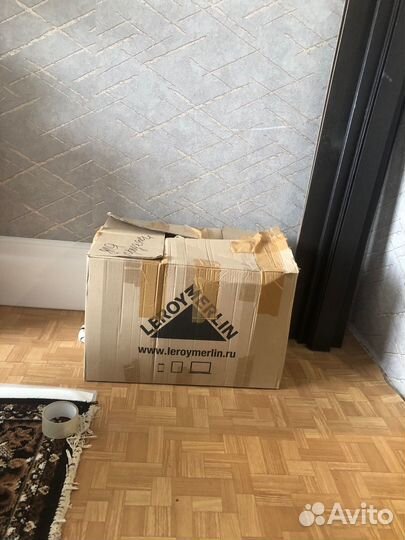 Коробкой детские вещи на девочку 0-6мес