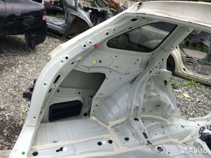 Крыло заднее левое Subaru Levorg VMG FA20 2014