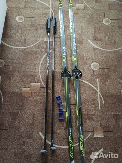 Беговые лыжи