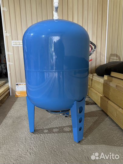 Гидроаккумулятор вертикальный 200 л