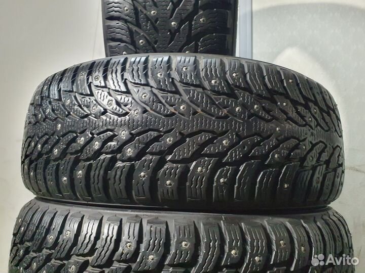 Nokian Tyres Hakkapeliitta 9 SUV 235/55 R19