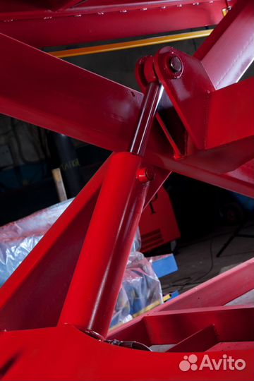 Подъемный стол