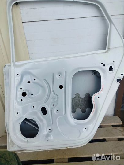 Дверь для Volkswagen Polo 2019