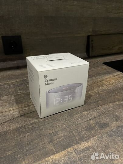 Яндекс станция алиса мини с часами умная колонка