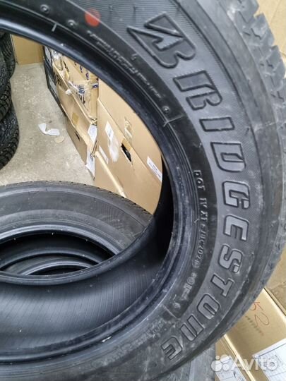 Bridgestone Dueler H/T 684II 265/60 R18