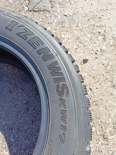 Kumho I'Zen Wis KW19 205/60 R16
