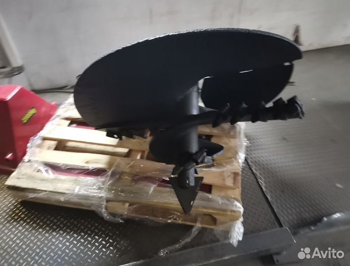 Бур для бурения колодцев