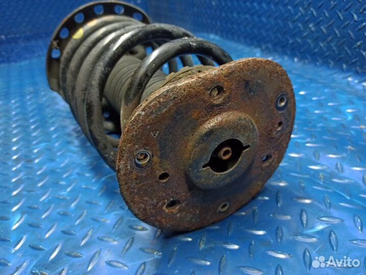 Амортизатор подвески передний левый Volvo Xc70