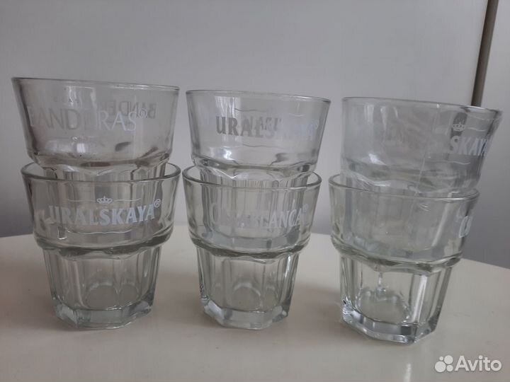 Рюмки uralskaya. Бутылки декор., флаконы от духов