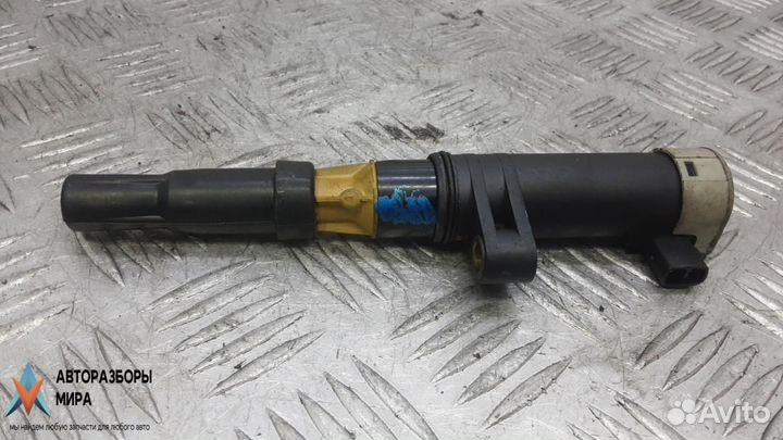 Катушка зажигания Renault Clio 2 рест. 2001