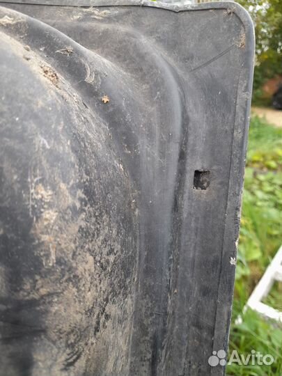 Дверь передняя левая C-MAX 2003-2010