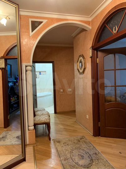 3-к. квартира, 90 м², 12/17 эт.