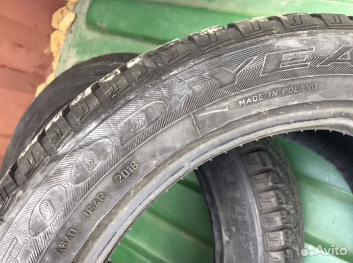 Goodyear Vector 4Seasons 225/50 R17