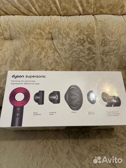 Dyson фен с насадками оригинал