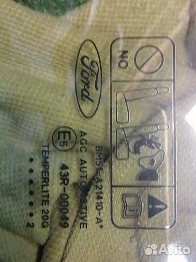 Стекло двери переднее правое Ford Focus 3 CB xqda