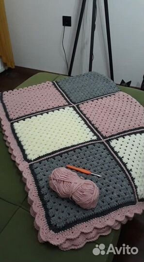 Плед детский вязаный ручная работа