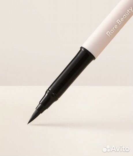 Rare beauty Perfeck strokes matte liquid liner