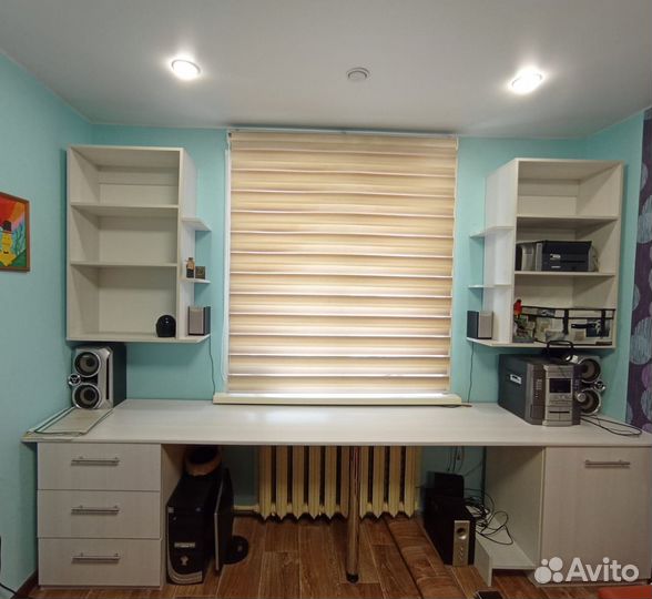 Письменный стол