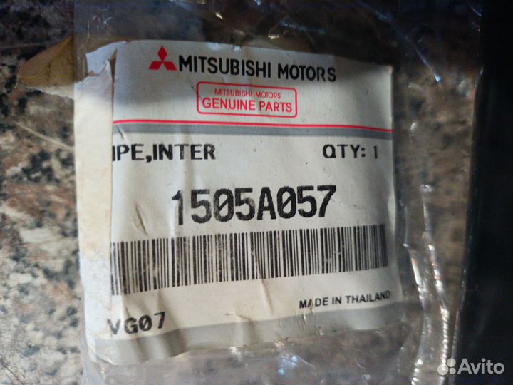 Патрубок интеркулера Митцубиси Паджеро Спорт mitsu