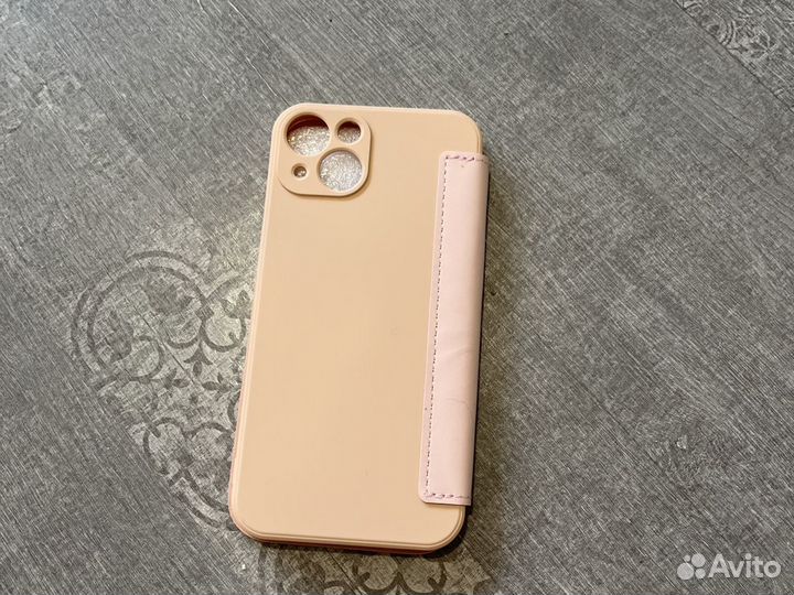 Чехол на iPhone 13