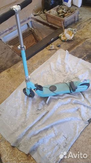 Детский электросамокат