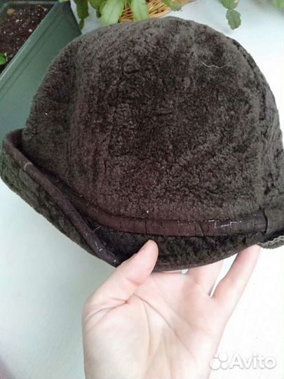 Шапка из стриженного каракуля