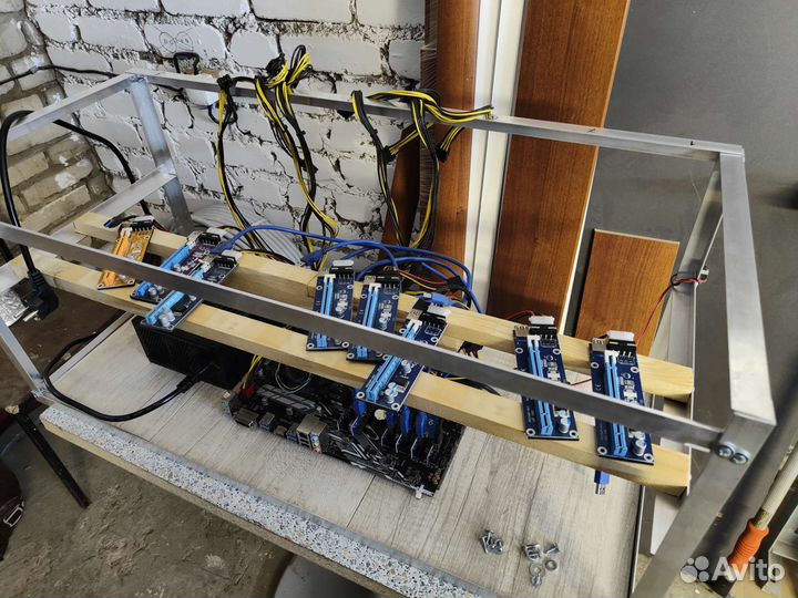 Корпус/тушка для 8 видеокарт