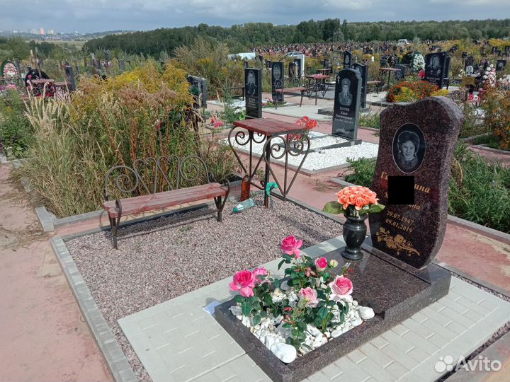 Благоустройство захоронений. Памятники