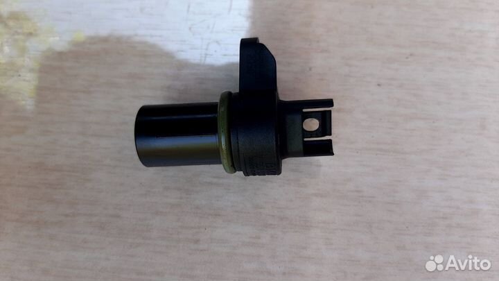 Датчик положения распредвала BMW