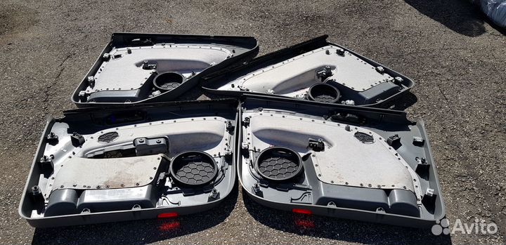 Volkswagen Golf V Plus 2005-14 Обивки дверей компл