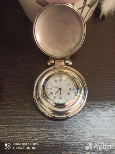 Часы дорожные, настольные