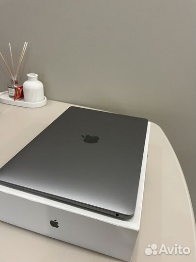 Macbook 2020 m1 256gb