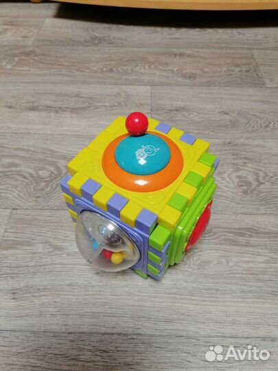 Развивающие игрушки для малышей