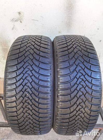 Falken Eurowinter HS01 215/50 R17 92V