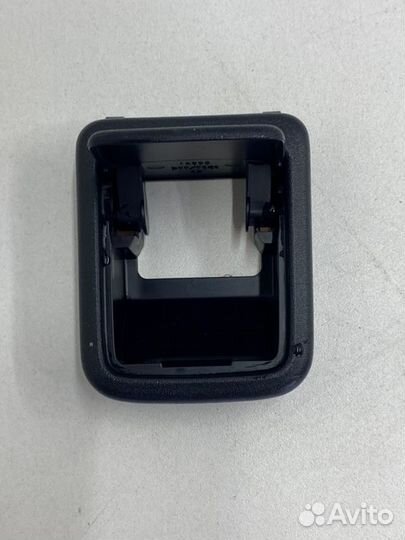 Крышка крепления ремня задняя Toyota Camry V50/V55