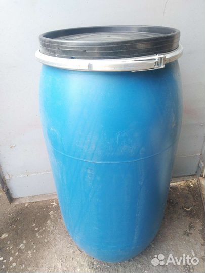 Бочки, 20,л., 170л.,227л. 207 л., бак для душа