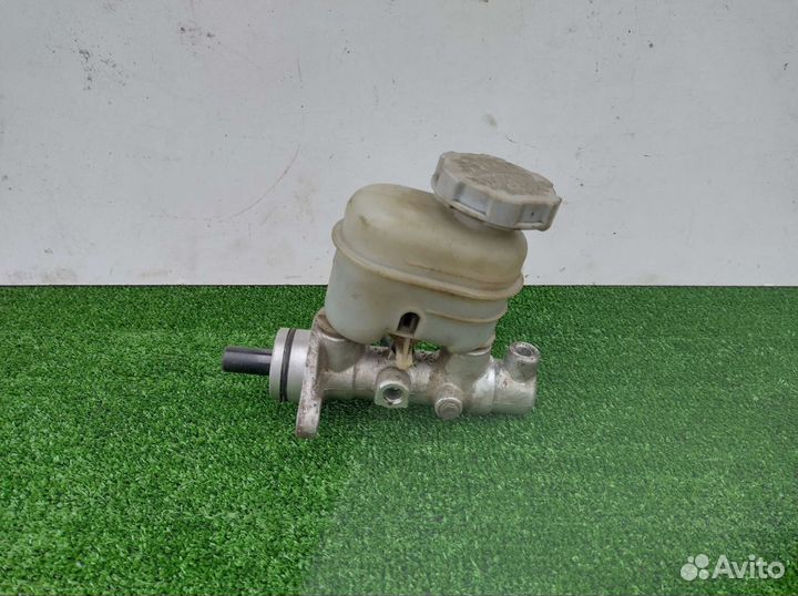 Главный тормозной цилиндр Kia Rio 1