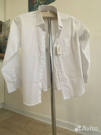 Рубашка белая новая мальчиковая